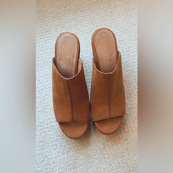 Seychelles Invigorated Sandals - Picture 2 of 3